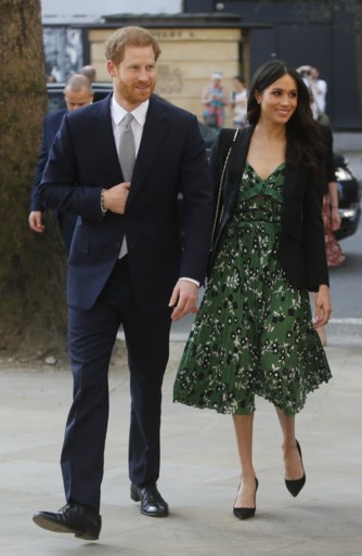 Meghan Markle neemt een voorbeeld aan haar schoonzus en recycleert blazer