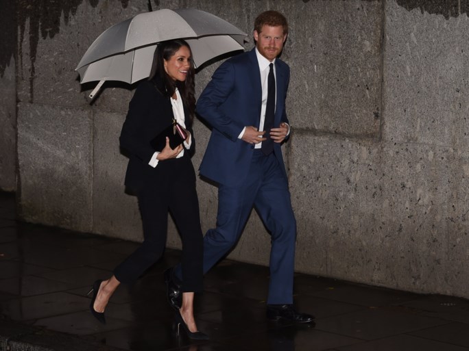 Meghan Markle neemt een voorbeeld aan haar schoonzus en recycleert blazer