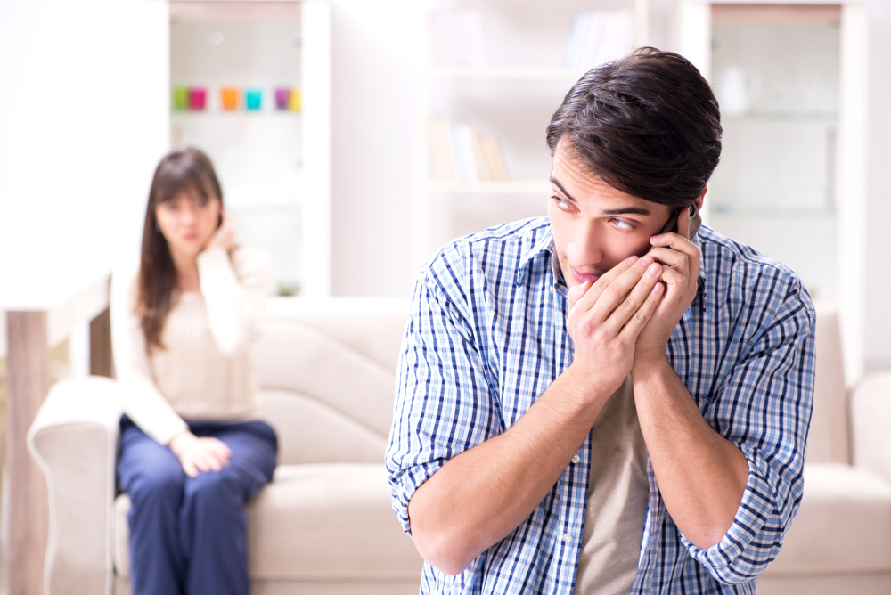 ADVIES. “Mijn vriend leidde een dubbelleven” - Het Nieuwsblad