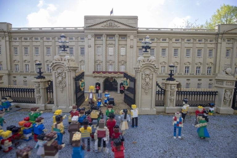 Legoland laat iedereen genaamd Louis gratis binnen om Royal Baby te vieren