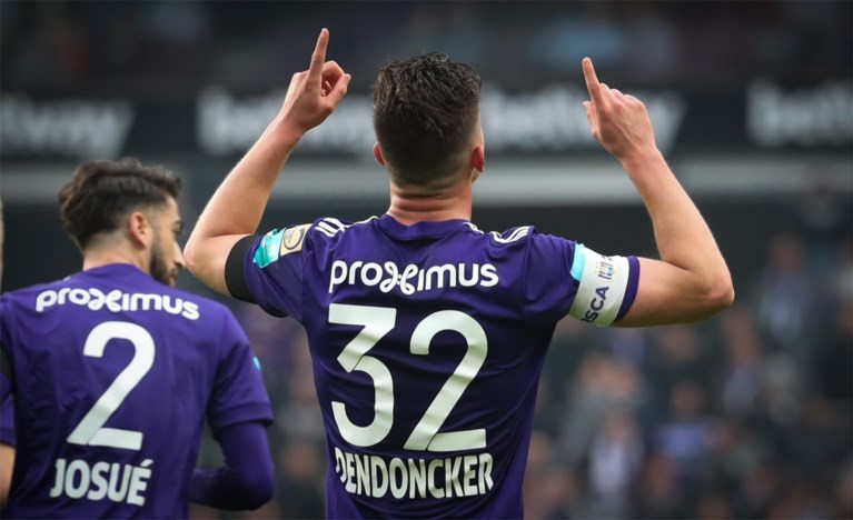 Goed Anderlecht zweet even tegen Charleroi, maar wint en komt op vijf punten van Club Brugge