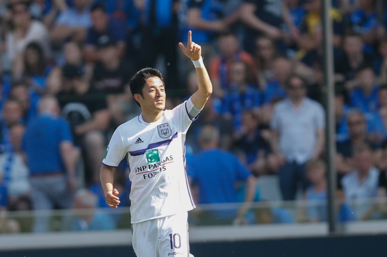 Spanning, sensatie en...de videoref: Anderlecht sloopt fort Club Brugge en gooit titelstrijd helemaal open