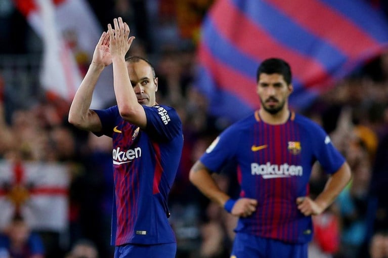 Opschudding in Spanje: Atlético haalt uit naar Barcelona (en naar waar trekt Iniesta nu?)