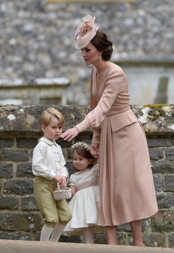 Prins George en prinses Charlotte worden bruidskindjes op huwelijk Harry en Meghan
