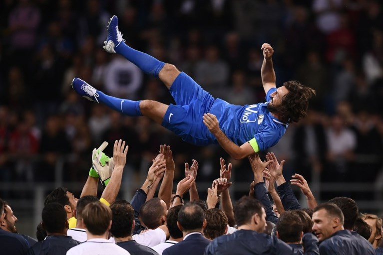 De dirigent leidde zijn laatste orkest, zo zag het afscheid van Andrea Pirlo eruit