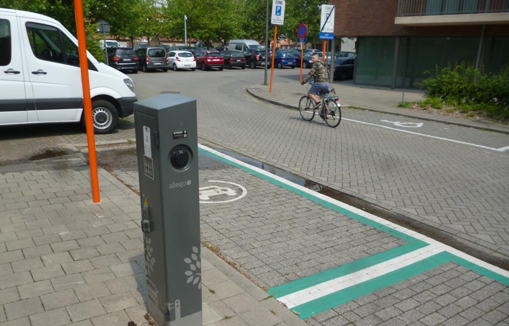 Boom Controleert Parkeren Digitaal Via Nummerplaten Boom Het Nieuwsblad