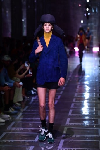 Prada brengt de hele korte short terug