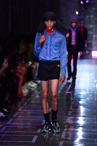 Prada brengt de hele korte short terug