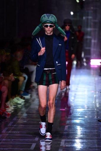 Prada brengt de hele korte short terug