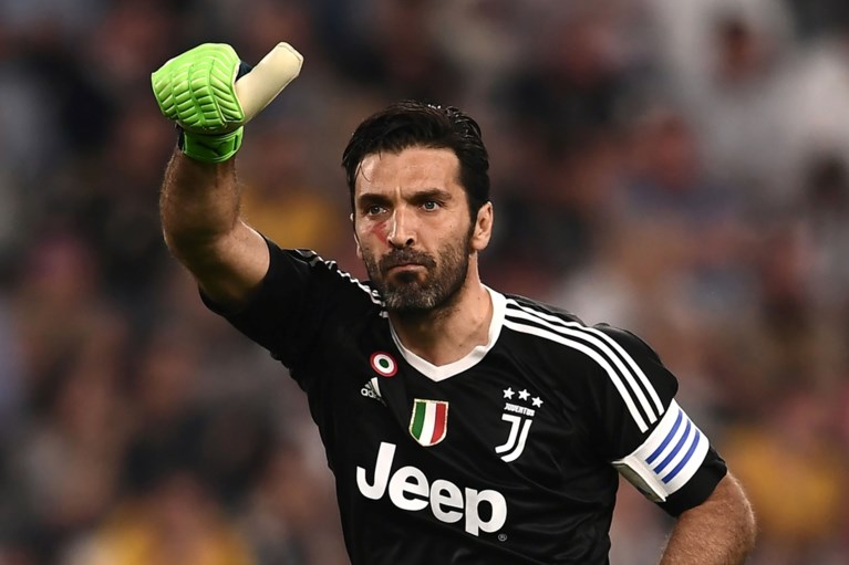 Begin van het finale hoofdstuk uit zijn loopbaan: Gianluigi Buffon is officieel speler van PSG