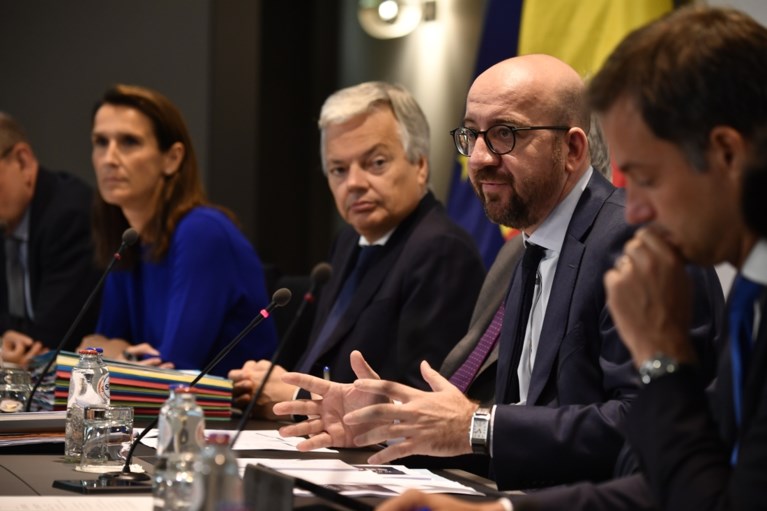 Regering-Michel bereikt akkoord over begroting en jobsdeal, ook deal voor Arco en Belfius