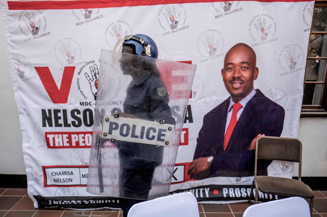 Politie verhindert persconferentie van Zimbabwaanse ...