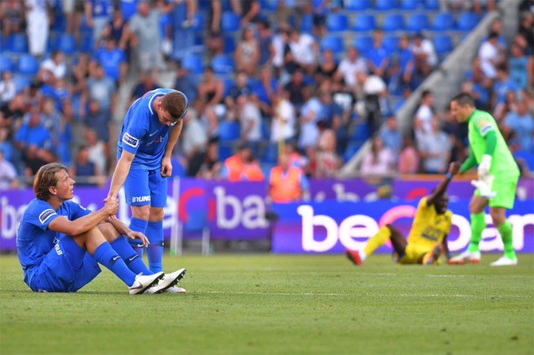 Japanse debutant bezorgt STVV gevleid punt in derby, inefficiënt Genk raakt vier keer de lat