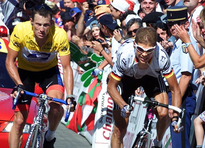 Jan Ullrich maakt het te bont: Duitser dringt feestje van buurman binnen, start vechtpartij en wordt opgepakt