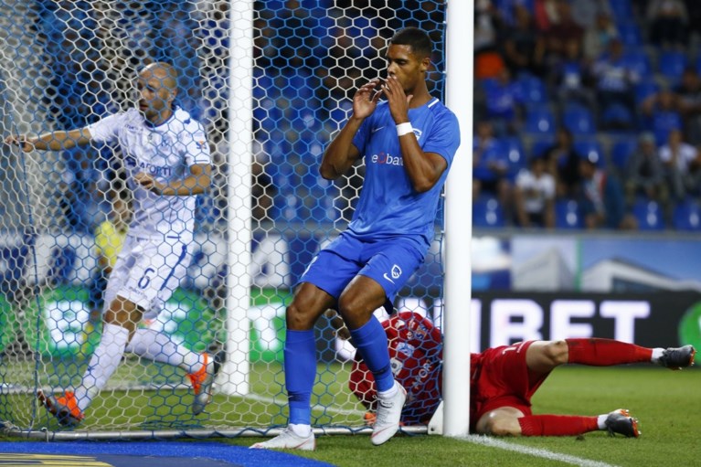 Sterk Racing Genk swingt naar Europese 2-0 zege tegen Lech Poznan