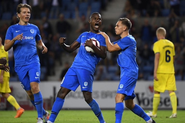 Genk neemt optie op poulefase Europa League onder meer dankzij hattrick van Ali Samatta
