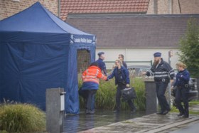 Buurt en collega’s reageren vol ongeloof op gezinsdrama Varsenare: “Het leek echt het perfecte gezin”