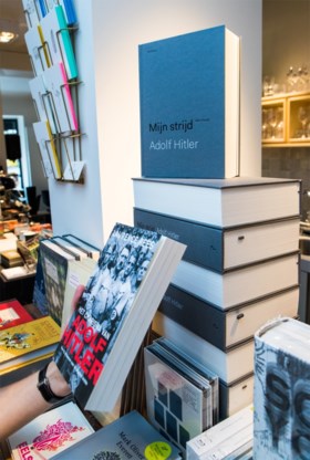 Meest omstreden boek ter wereld opnieuw verkrijgbaar: ‘Mein Kampf’ in Vlaamse boekhandels
