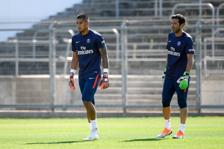 Van clublegende naar bankzitter? PSG-coach legt uit waarom Fransman zijn nummer één is en niet Buffon