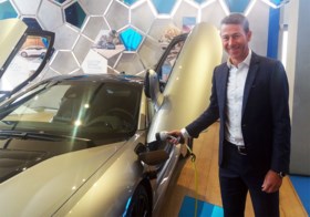 BMW-topman: “Elektrisch rijden is nauwelijks goedkoper dan diesel”