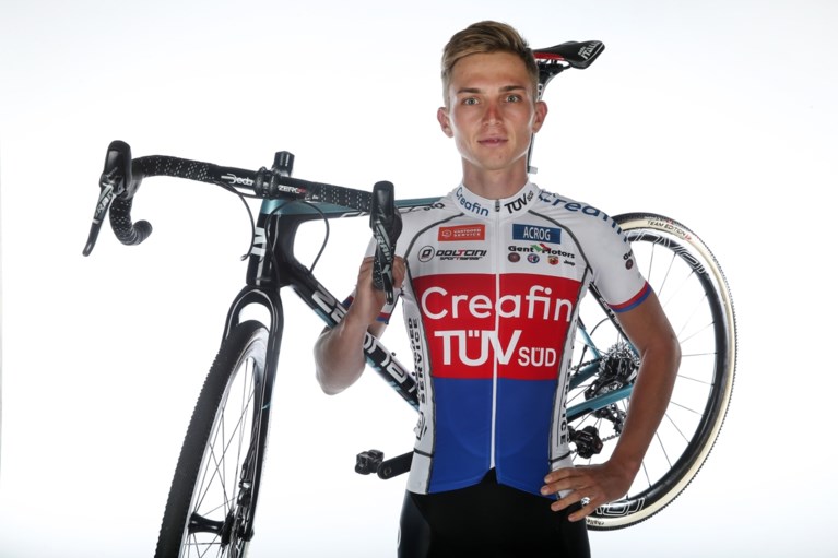 Vastgoedservice maakt tweede ploeg in het veld bekend: Timmy Simons wordt de grote baas van Creafin-Tüv Süd