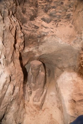 Archeologen vinden verzonken sfinx in Egyptische tempel