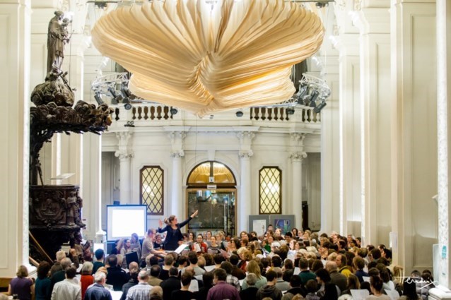 Parnassuskerk te klein voor Allez, Chantez!