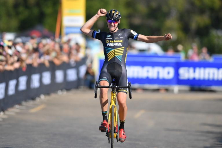 Eerlijke Van Aert: “Toon Aerts was gewoon sterker, ik ben op mijn waarde geklopt”