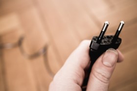 Zelfs als we alle restjes stroom bijeenschrapen, gaat het licht uit