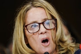Het ‘liftincident’ dat mogelijk een senator beïnvloedde: “Heeft die vrouw in de lift Amerika gered?”