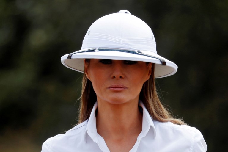 Melania Trump onder vuur door haar helm: “Ze begrijpt er niets van”