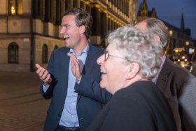 Na de deurenkomedie en onderhandelingen “op een discrete locatie”: Gentse formateurs uit elkaar zonder akkoord