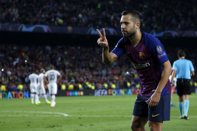 Mertens schenkt Napoli bijna stuntzege bij PSG, ook Witsel scoort belangrijke goal voor Dortmund