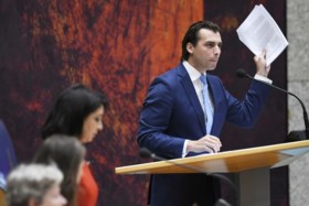 Nederlands parlement stemt motie van wantrouwen weg in debat over VN-migratiepact
