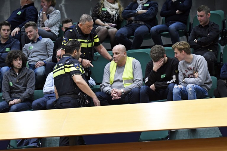Nederlands parlement stemt motie van wantrouwen weg in debat over VN-migratiepact