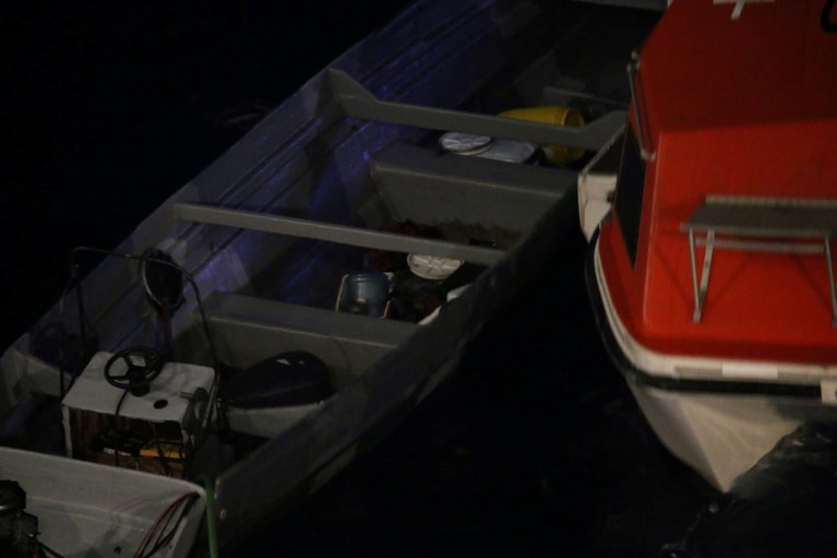 Kerstmirakel: twee vissers na weken dobberen gered door cruiseschip
