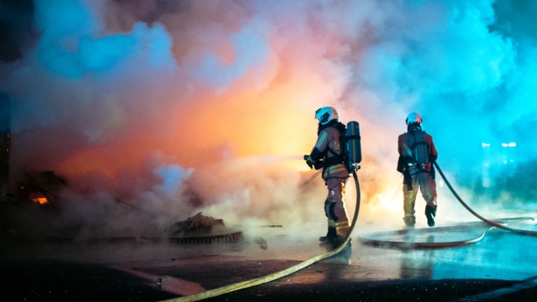 Voor honderdduizenden euro’s schade na rellen op oudejaarsnacht. Wie gaat hiervoor betalen?
