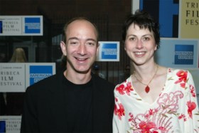 Miljardenscheiding van Jeff Bezos bezorgt beleggers stress: verkoopt hij straks aandelen om zijn vrouw te betalen?