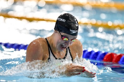 Fanny Lecluyse En Fleur Vermeiren Zwemmen Wk Limiet Op 50m S Antwerpen Het Nieuwsblad Mobile