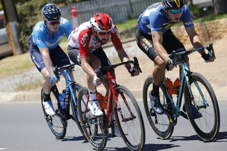 Richie Porte is de koning van Willunga, maar Impey tweede jaar op rij eindwinaar Santos Tour Down Under