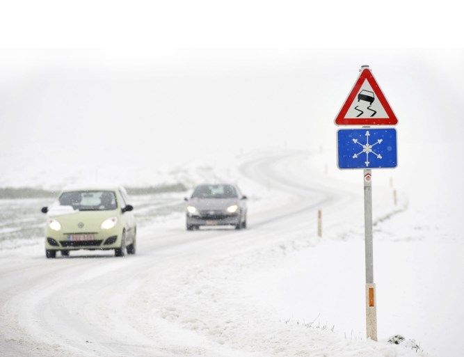 KMI waarschuwt voor eerste sneeuwval op dinsdag: “Genoeg om verkeer danig in de war te sturen”
