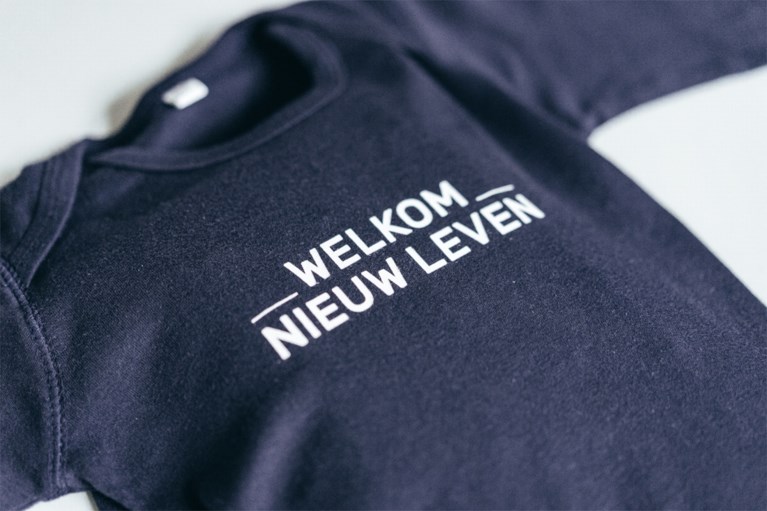 Tourist LeMC werkt samen met jong Antwerps kledinglabel