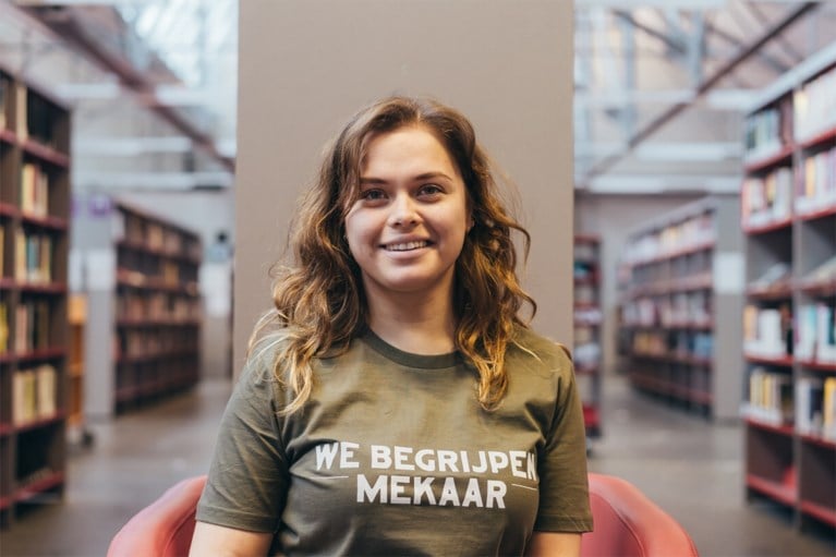 Tourist LeMC werkt samen met jong Antwerps kledinglabel