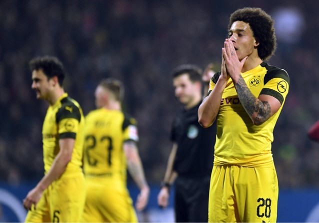 Axel Witsel kan opnieuw niet winnen met Borussia Dortmund, dat voorsprong op achtervolger Bayern ziet slinken