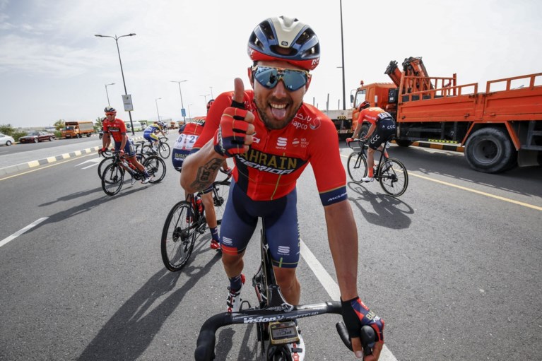 Van Hooydonck en “te brave” Van Avermaet grijpen nipt naast ritzege in Oman, bloemen zijn voor Sonny Colbrelli