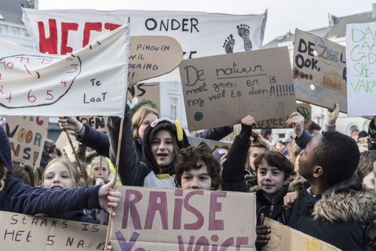 3.000 leerlingen op Gentse klimaatmars: “Boos! Kwaad! Woedend!