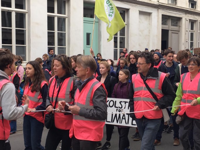 Anuna scherp voor Bart De Wever na klimaatmars in Antwerpen: “Terug naar school? Hij heeft de boodschap niet begrepen”