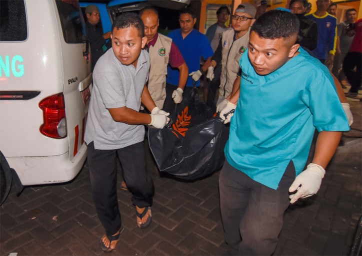 Al zeker 92 doden door noodweer in Indonesië