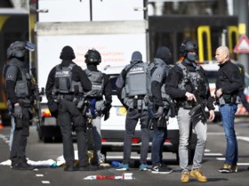 Aanslag in Utrecht eist drie doden en vijf gewonden: geen relatie tussen schutter en slachtoffers