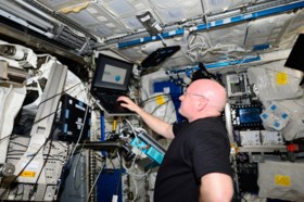 Experiment met tweeling in de ruimte afgelopen: kunnen we straks naar Mars zonder kanker te krijgen?